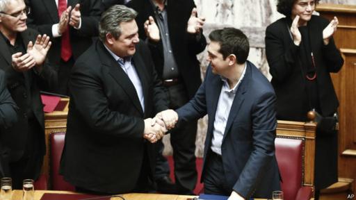 El parlamento griego dio a Tsipras un voto de confianza para buscar un acuerdo sobre la deuda.
