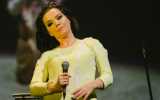 Björk se niega a poner su nuevo álbum en webs de música online