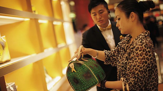 Élite china ve a Louis Vuitton como 'carteras para secretarias