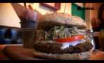 Esta provocativa hamburguesa no tiene un gramo de carne