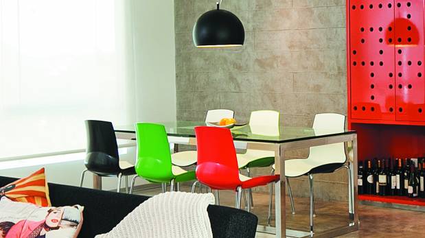 Aprende a combinar sillas y muebles de distintas formas ... Como combinar muebles de diferentes estilos y colores