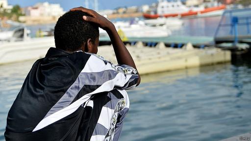 En 2014 más 219.000 personas, refugiados y migrantes, cruzaron el Mediterráneo, según la ONU.