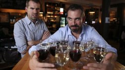 ¿Es mejor unas copas diarias o una borrachera el fin de semana?