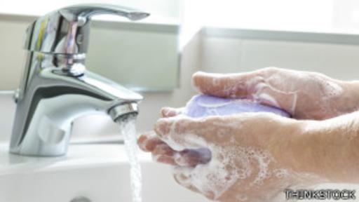 El experimento tenía como objetivo remarcar la importancia de lavarse las manos.