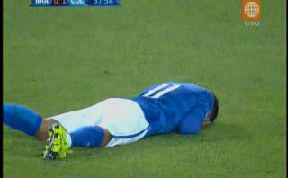 Firmino se falló el empate ante Colombia de manera increíble