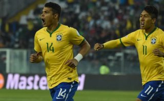 Brasil venció 2-1 a Venezuela y pasó a cuartos de Copa América