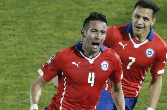 Chile ganó 1-0 a Uruguay y se metió en semis de la Copa América