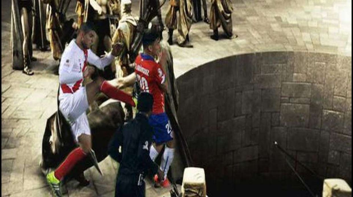 Los memes de la derrota de Perú apuntan a Carlos Zambrano