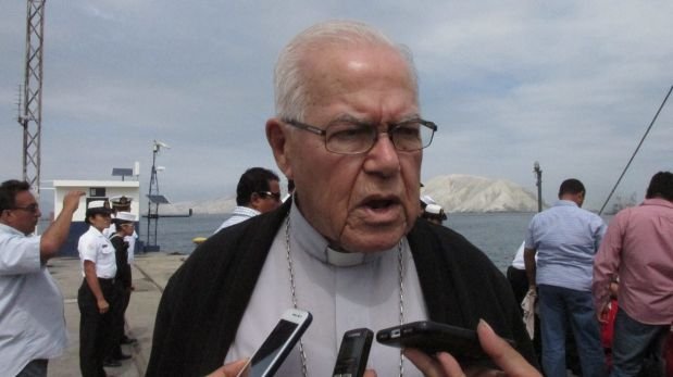Monseñor Bambarén expresó su rechazo a matrimonio gay en EE.UU.