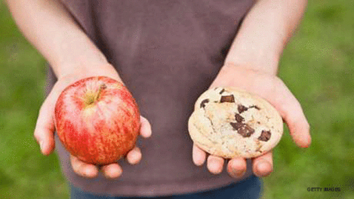Los argentinos son adictos a las galletas dulces y comen muy poca fruta, según la Sociedad Argentina de Nutrición. (Foto: Getty Images)