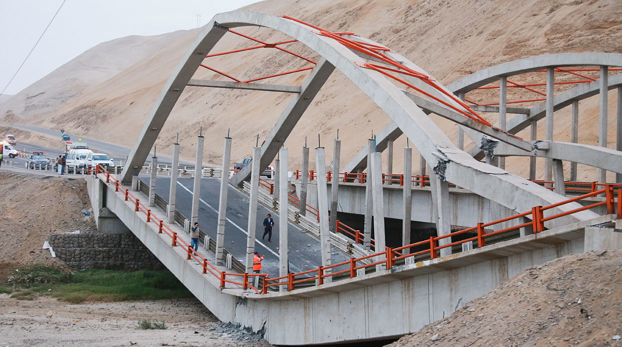 El colapso del puente que unía Cañete y Chincha [FOTOS] Foto galeria