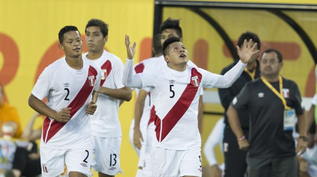 Perú venció 2-0 a Canadá en despedida de Toronto 2015