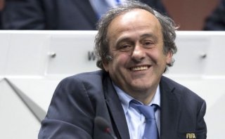 FIFA: Federación inglesa apoya a Platini rumbo a la presidencia