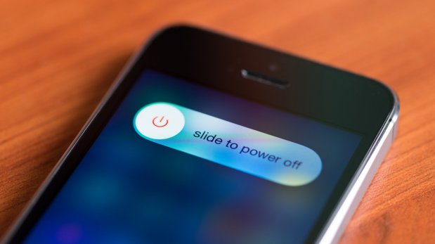 Evita el insomnio tecnológico alejándote del celular al dormir