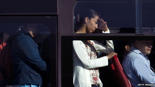 El transporte público en Bogotá fue clasificado entre los más peligrosos del mundo para las mujeres. (Foto: Getty Images)