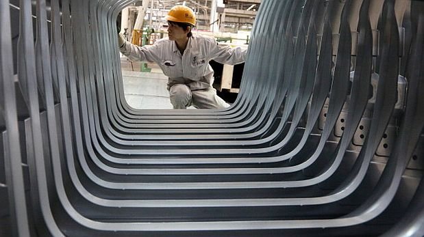 Sondeo: Manufactura china se habría expandido menos en febrero