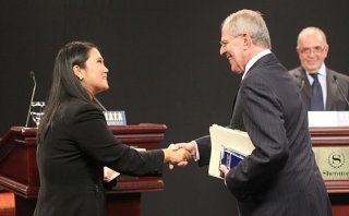 El fono de Keiko y la urea de PPK, por Fernando Vivas
