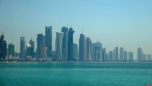 Los qataríes y sauditas nativos son poco más del 10% de la población de sus respectivos países. (Foto: Getty)