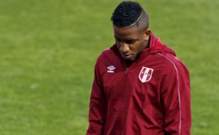 Selección peruana entrenó sin Jefferson Farfán en la Videna
