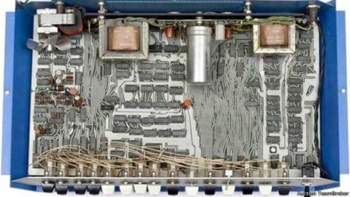 La estructura de la computadora Kenbak-1 era muy simple. (BBC)