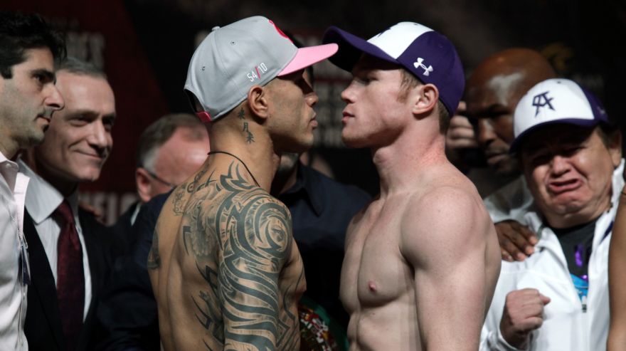 'Canelo' Álvarez vs. Cotto: images from the weigh-in.