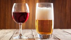 Vino o cerveza: ¿cuál bebida es mejor (o peor) para la salud?