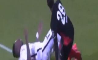 Jefferson Farfán sufrió dolorosa lesión en partido de Al Jazira