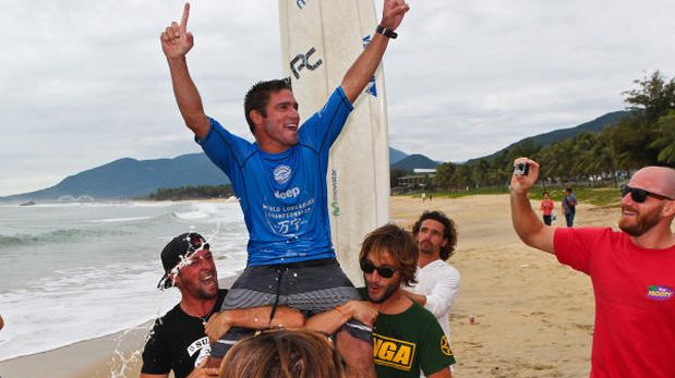 Piccolo Clemente became the world champion of Longboard.