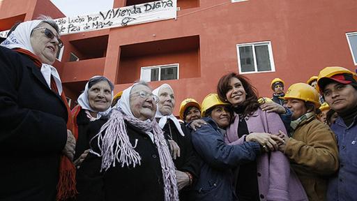 Organizaciones como las Madres de la Plaza de Mayo han respaldado a la presidenta en los últimos años.