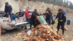 Andahuaylas: incineran panetones no aptos para el consumo