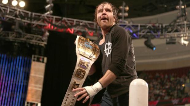 WWE: Deam Ambrose defendió con éxito su título Intercontinental