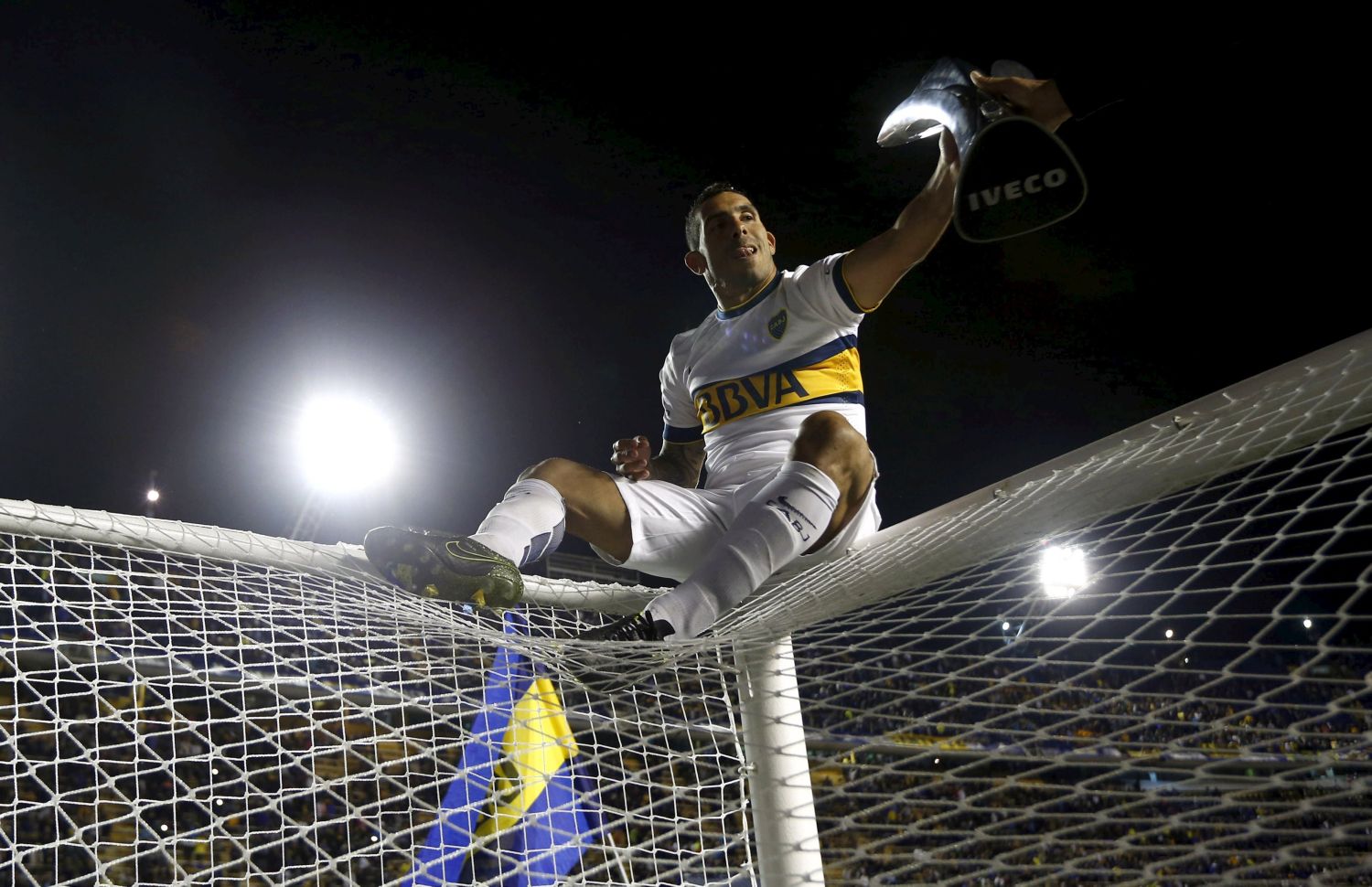 Carlos Tevez dejó Juventus y regresó a Boca Juniors a ser campeón. (Foto: AFP)