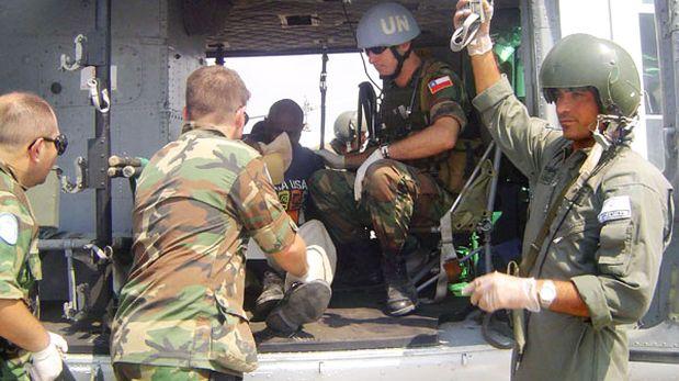Hurt un Chilien soldats de la paix de capitaine en Haïti