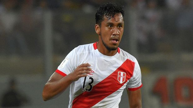 Renato Tapia: Feyenoord ofrece 2 millones de euros por peruano