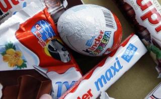 Muere niña de 3 años al asfixiarse con juguete de huevo Kinder