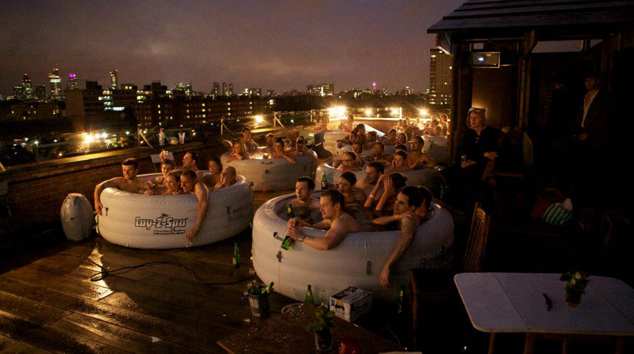 (Foto: Facebook Hot Tub Cinema)