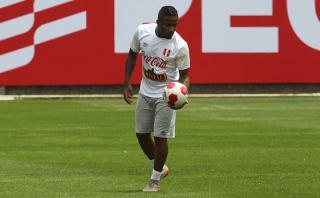 Jefferson Farfán: doctor espera que llegue a Eliminatorias 2018