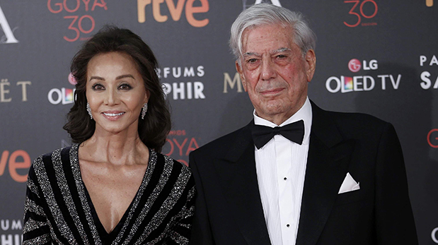 Mario Vargas Llosa e Isabel Preysler en los Premios Goya 2016. (Foto: Reuters)