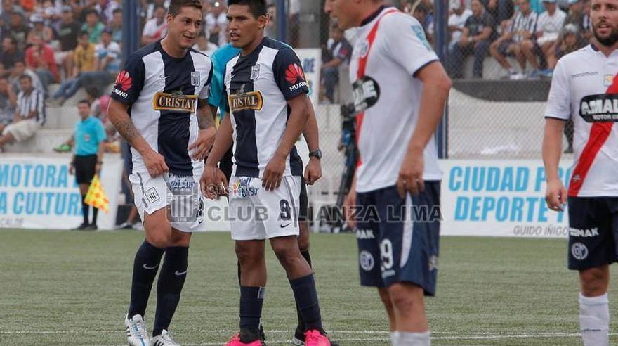 Andy Pando anotó así su primer gol con Alianza Lima 