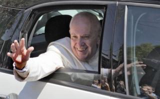 Critican visita del Papa a México por supuesto costo millonario