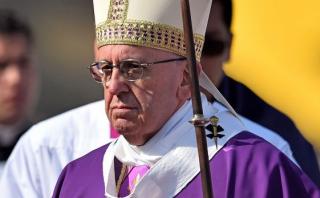 Francisco pide a religiosos que no se resignen ante los narcos