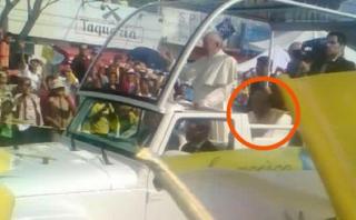 Curiosa imagen del papa Francisco causa revuelo en Facebook