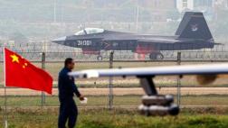 China desplegó aviones caza en una isla en disputa