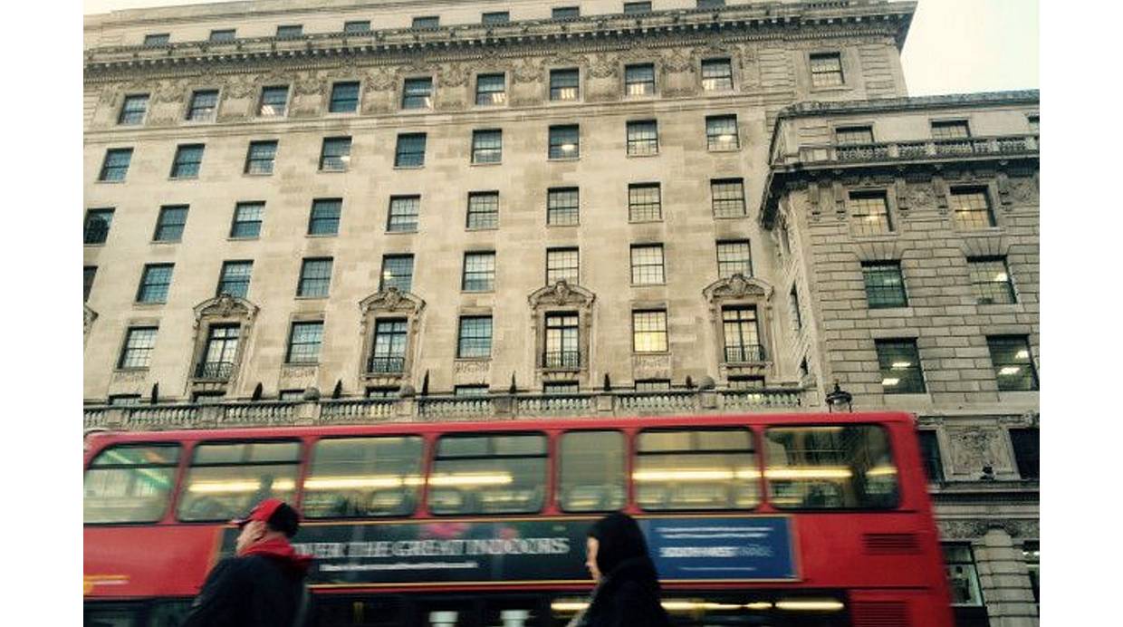El edificio Devonshire House, en Londres, es propiedad de Ortega. (Foto: BBC Mundo)