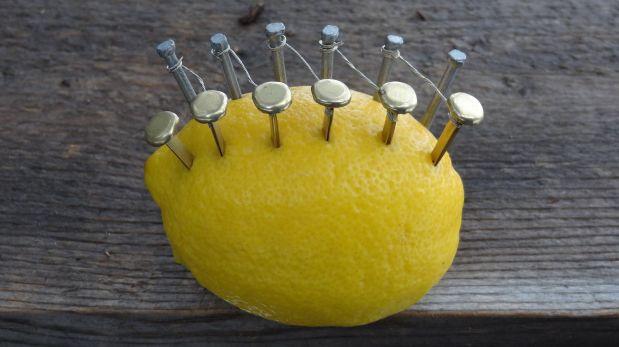 Video te enseña cómo hacer fuego con un limón