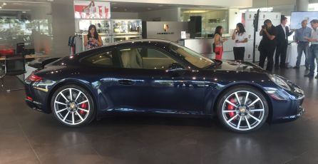 El 911 llega con un nuevo motor biturbo de 3,0 litros. (Fotos: Ruedas&Tuercas)