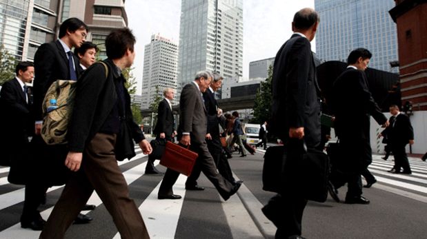 Muchas mujeres no pueden trabajar por la falta de centros de cuidado infantil. (Foto: BBC)