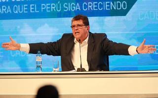“A veces hay que golpear la mesa y tirar un par de carajos”