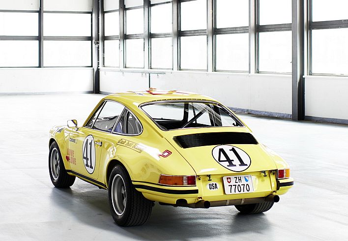 Porsche Classic se encargó de restaurar este 911 2.5 S/T de 1972. (fotos: difusión)