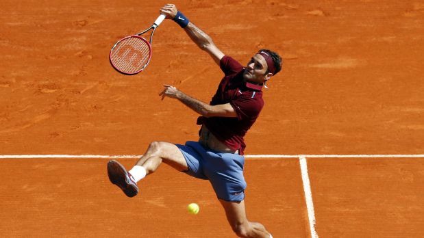 Nuevo golpe en Montecarlo: Roger Federer eliminado por Tsonga
